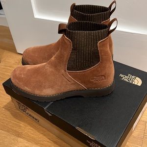 Women’s North Face Waterproof Chelsea Boots